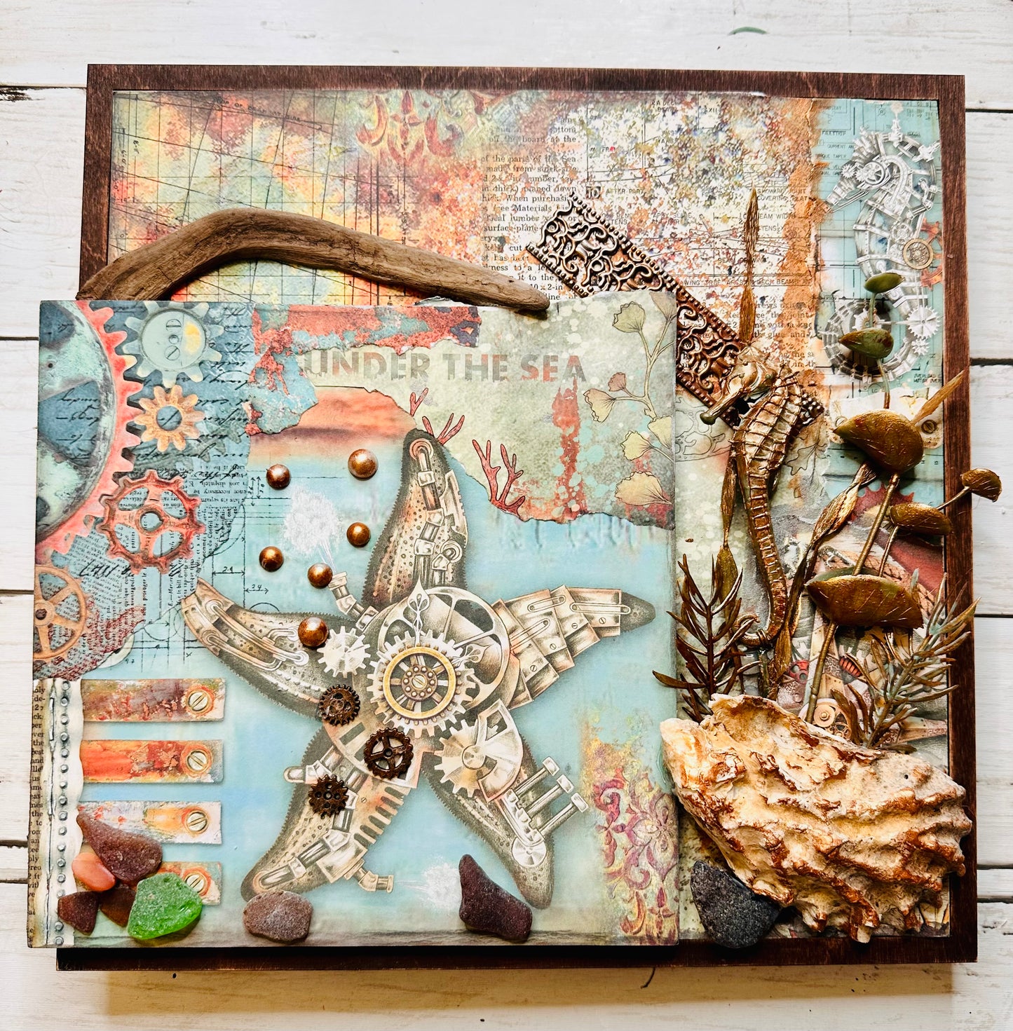 Interchangeable Frame for Calendars and Multimedia and