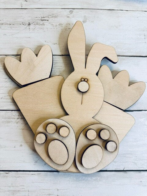 Easter, Bunny with Large Carrots